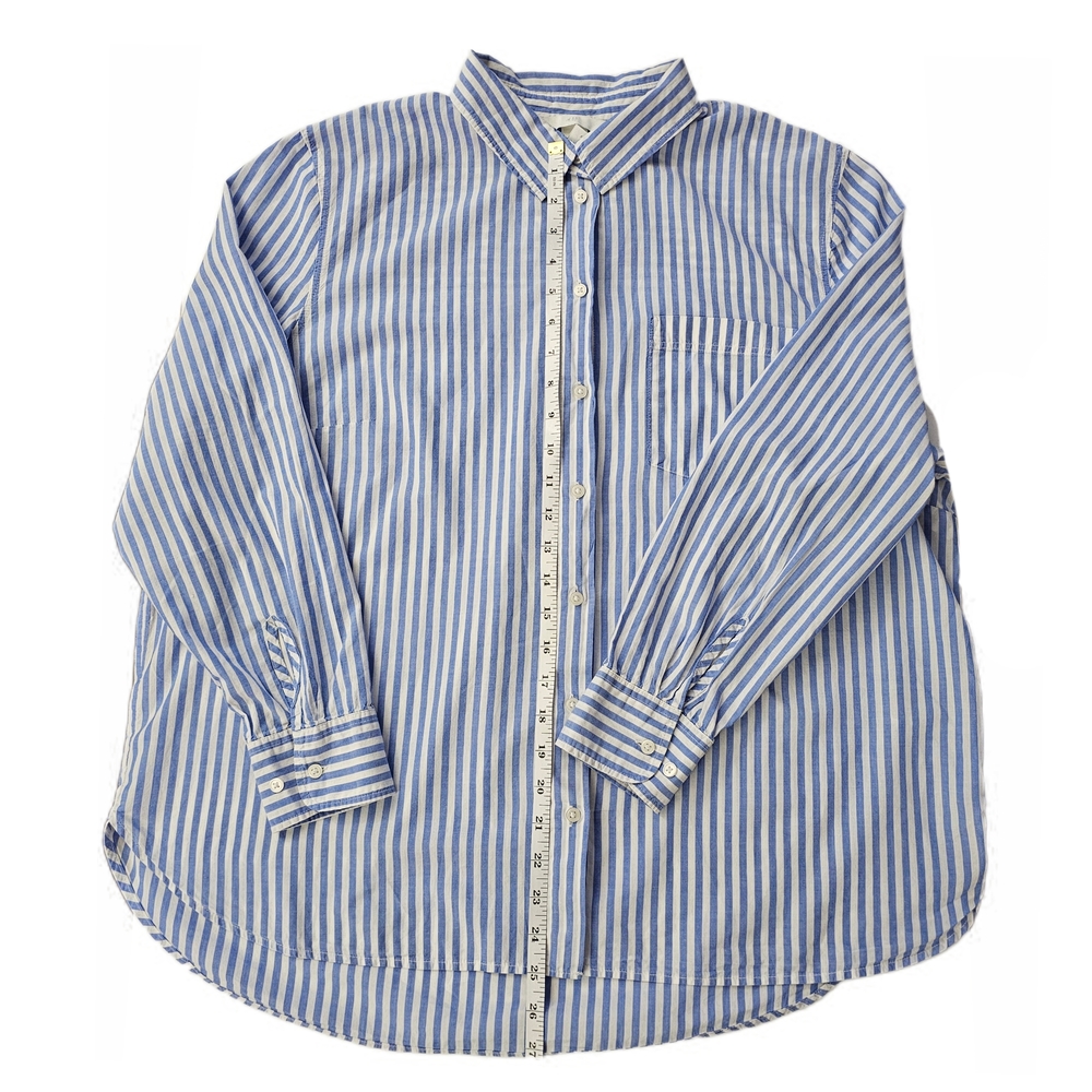 H&M Striped Button-Down Shirt in Blue and White Womens - Picture 8 of 16